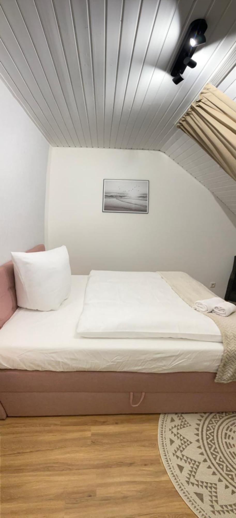 Anjas Appartement I Zentral I 81 Qm Stilvolle Geraeumige Wohnung I Parkplaetze Vorhanden Osnabrück Exteriör bild